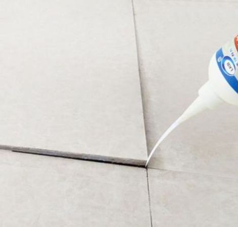 贵定瓷砖空鼓维修公司分享卫生间瓷砖脱落的原因可能有以下几点